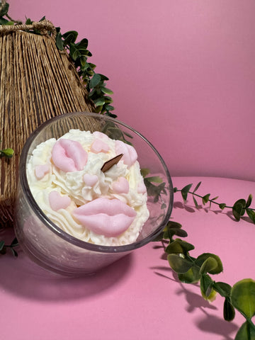 Cotton Lips Candle - Dessert-Inspired Soy Wax Candle with Playful Design